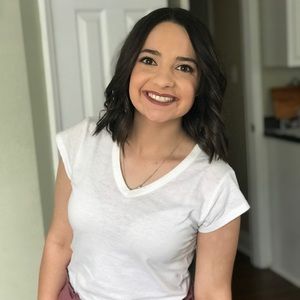 Meet your Posher, Evanne